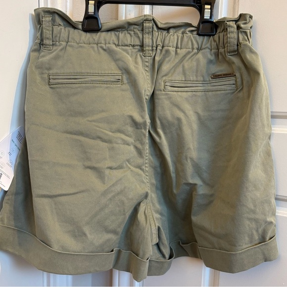 Carve Designs NWOT Journey Twill Shorts in Olive Size 2 - Picture 7 of 8